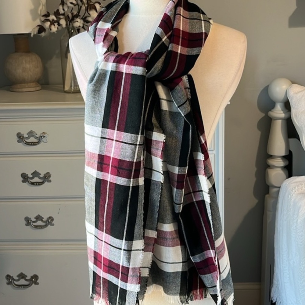 Red Camel Scarf Plaid Black White Red Fashion Acrylic